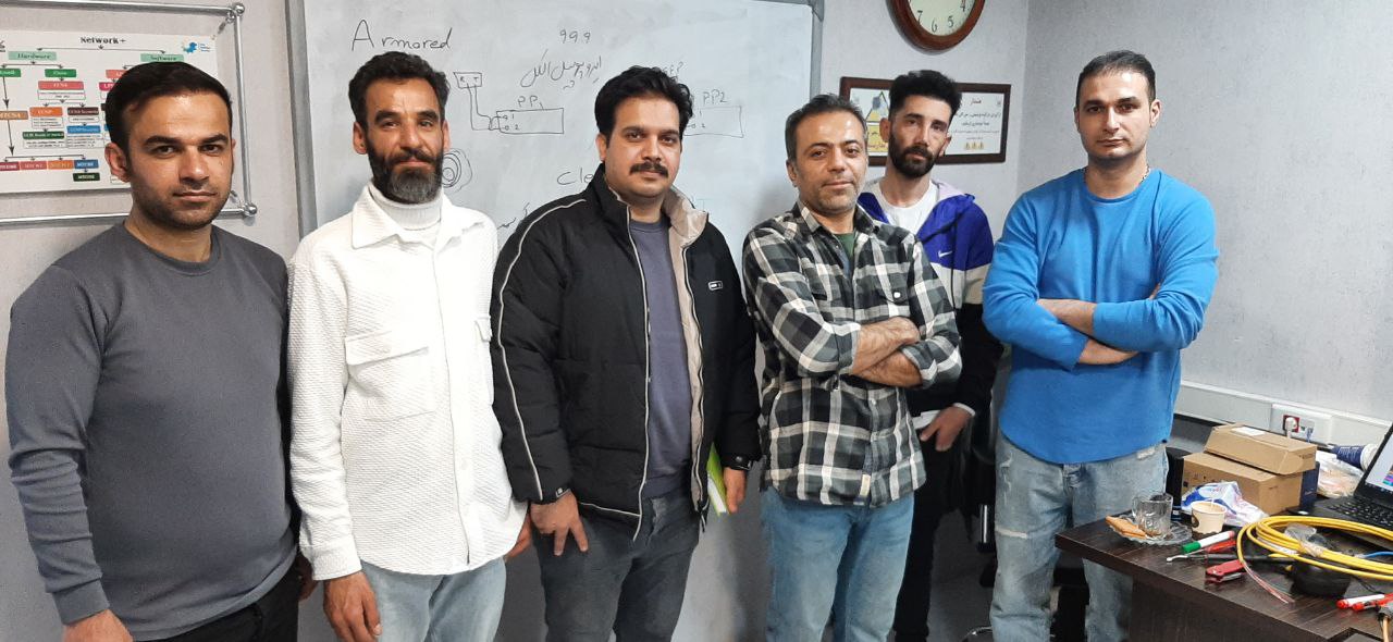 پایان بوت کمپ 2 روزه فیبرنوری FTTX - بهمن 1403