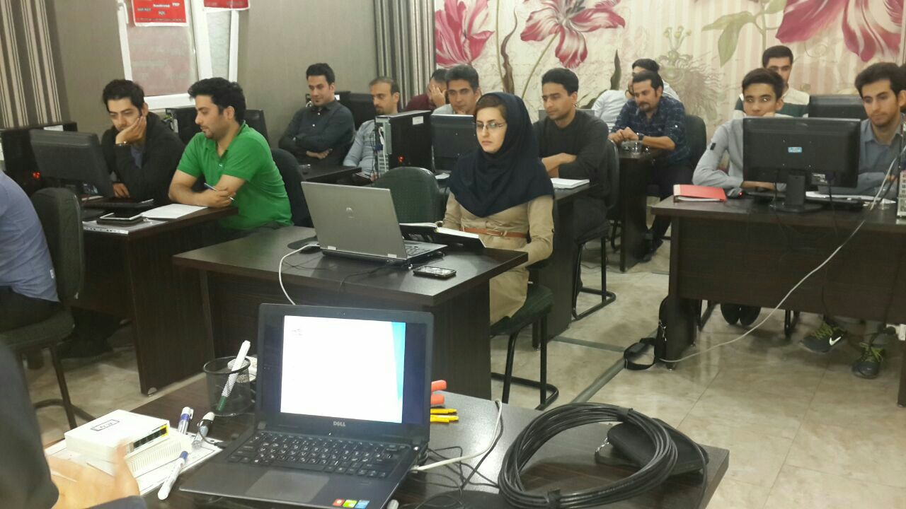 برگزاری دوره آموزش شبکه + Network گروه شنبه و چهارشنبه